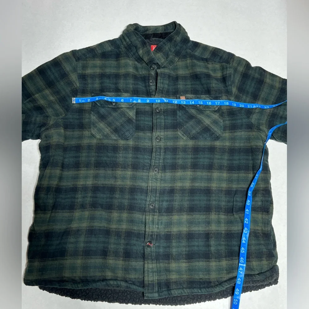 Coleman Flannel green flannel long sleeve shirt. Size XXL
